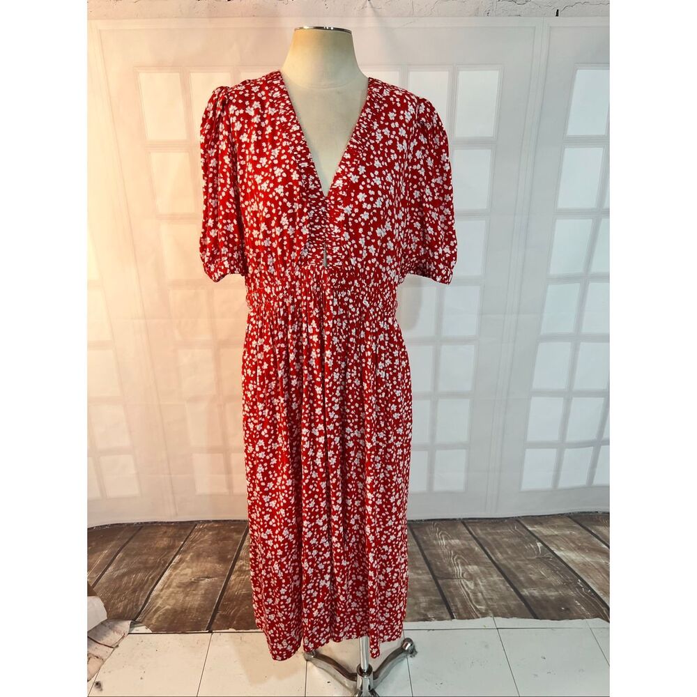 Amour Vert Red Floral Midi Dress